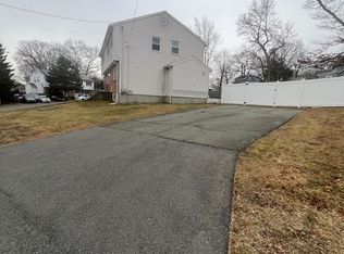 31 Bossi Ave UNIT 31, Randolph, MA 02368