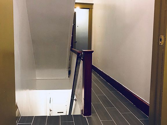 2nd image of 1109 E Passyunk Ave #2