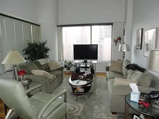 Rented by CitySites Real Estate Group | media 8