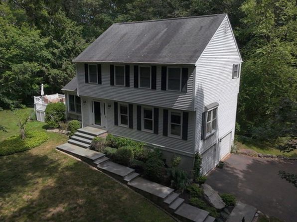 230 Village Pond Rd