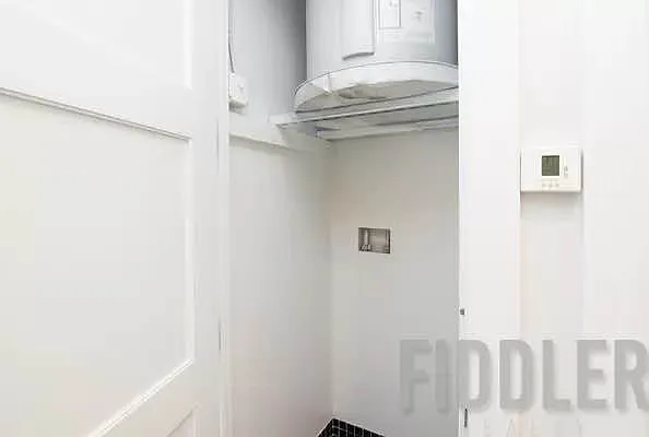 Rented by The KCI Group | media 72