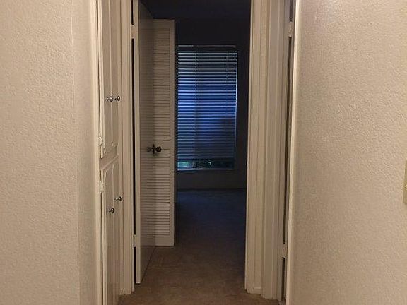 5th image of 715 W Bullard Ave