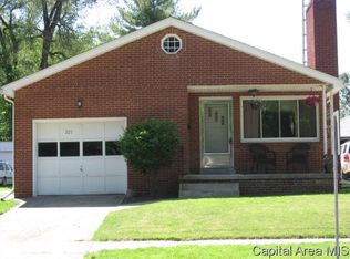 321 S Lincoln Ave, Springfield, IL 62704