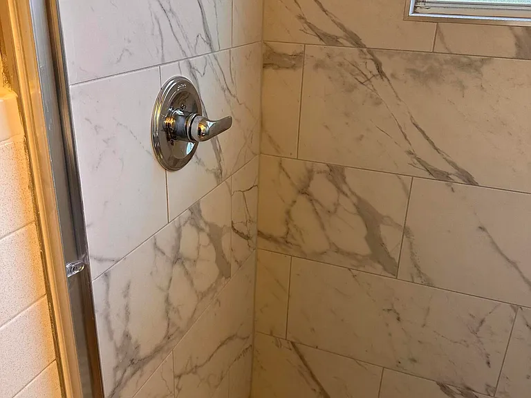 140 Niemira Ave — Photo 15