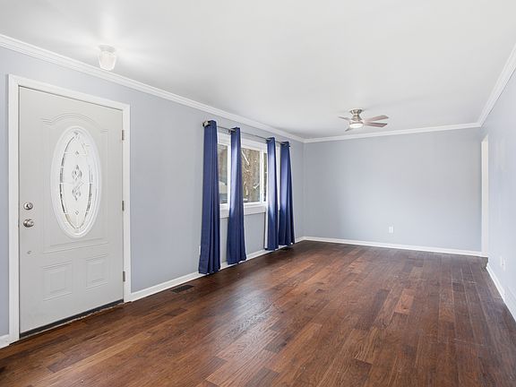 4th image of 9191 Redbud Ave