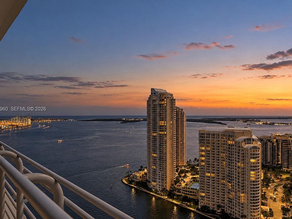 1st image of 325 S Biscayne Blvd APT 3921