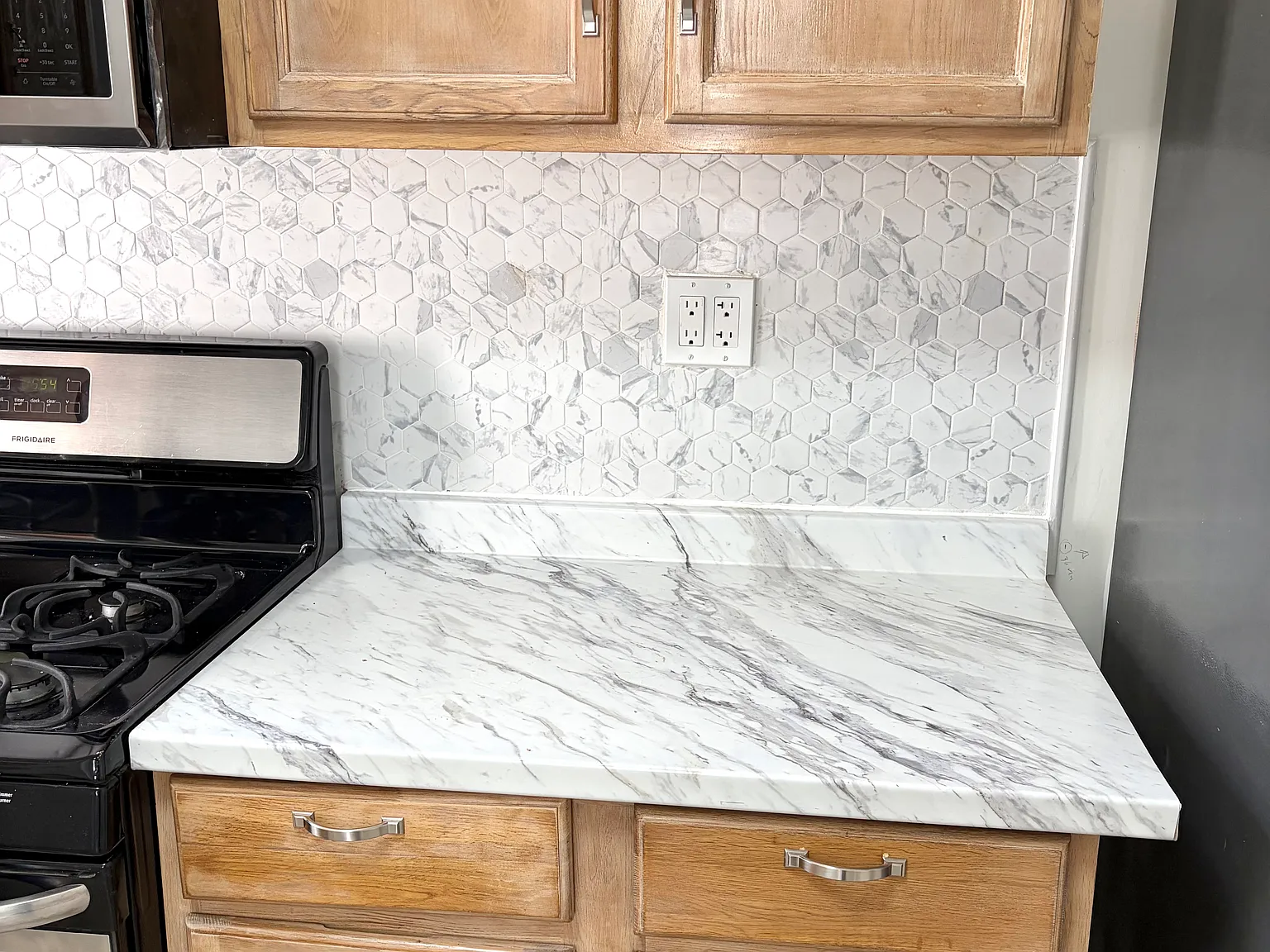 2 bed, 1000 sqft, $2,475 — Photo 4