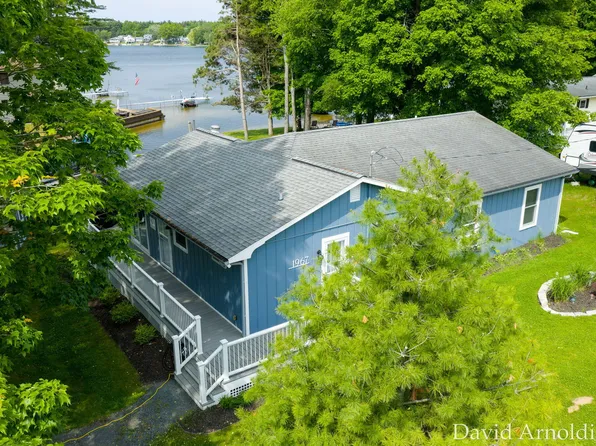 1967 N White Birch Dr, Mears, MI 49436