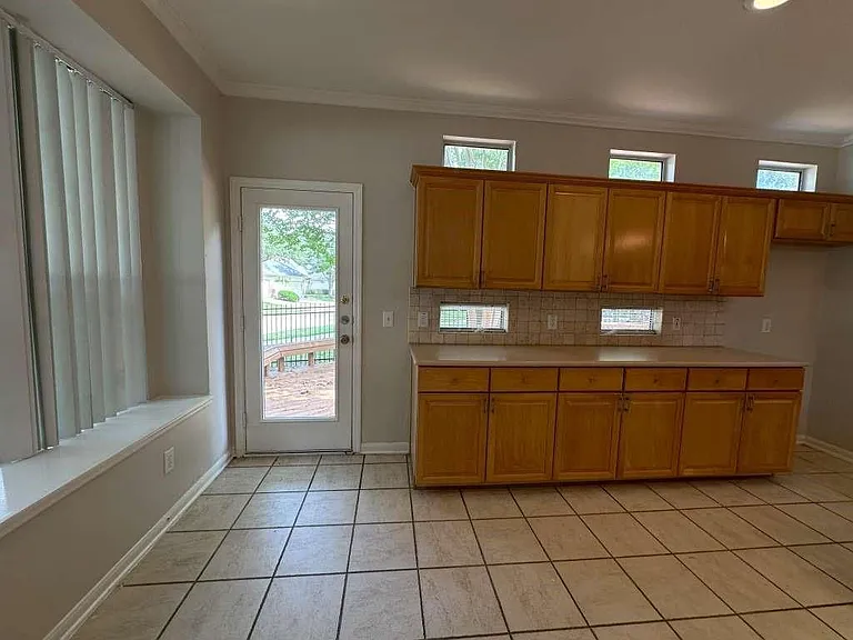 7203 Welshwood Ln — Photo 33