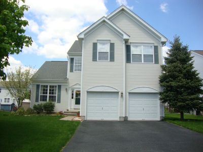 53 Saxton Dr, Hackettstown, NJ, 07840