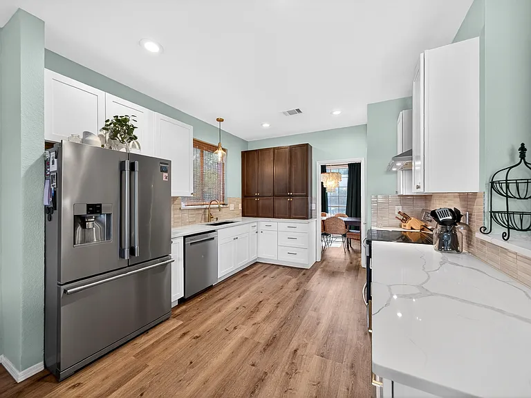 1011 Aylesbury Dr — Photo 20