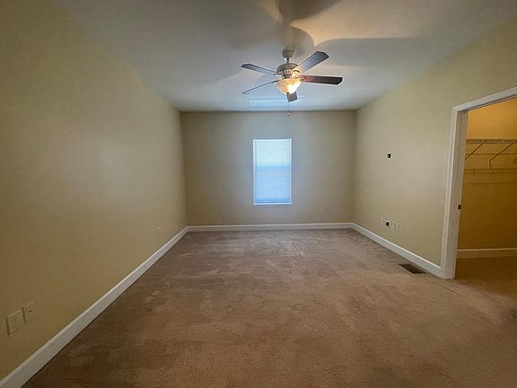 5th image of 513 Arbor Lake Dr