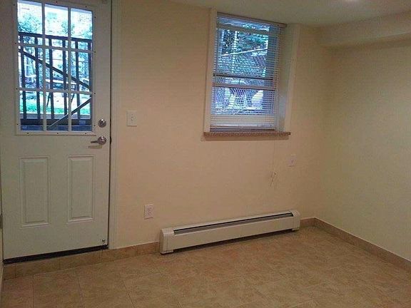 5th image of 3230 33rd St