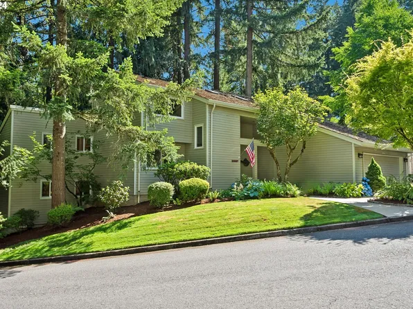 10867 SW Creightonwood Pl, Portland, OR 97219