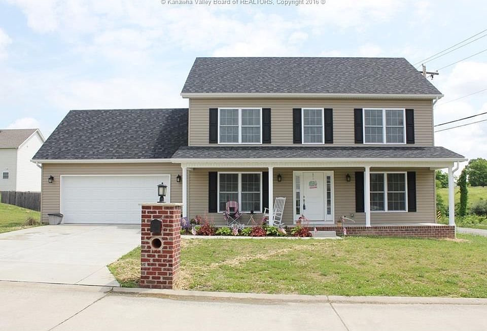 1st image of 736 Emerald Dr