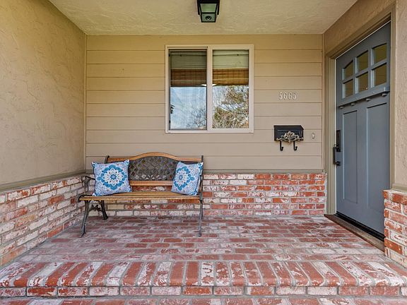 3rd image of 5665 Park Crest Dr
