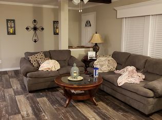 25 County Road 2400, Hull, TX 77564