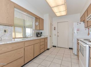 9427 W Greenway Rd, Sun City, AZ 85351