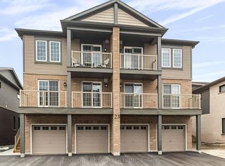 23 Hay Ln #4, Barrie, ON L9J0V6