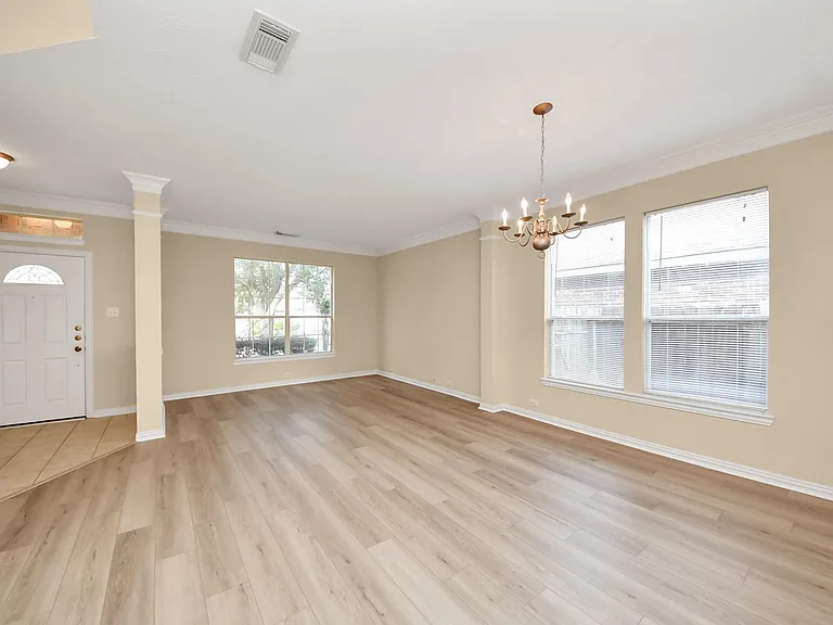 7030 Cornflower Ln — Photo 7
