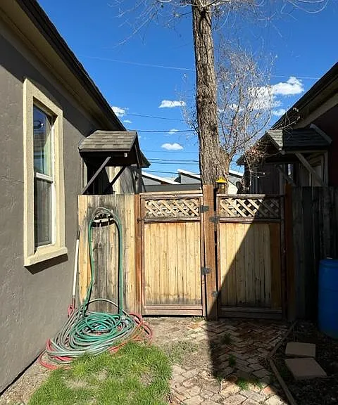 454 N Tuttle Ct — Photo 24