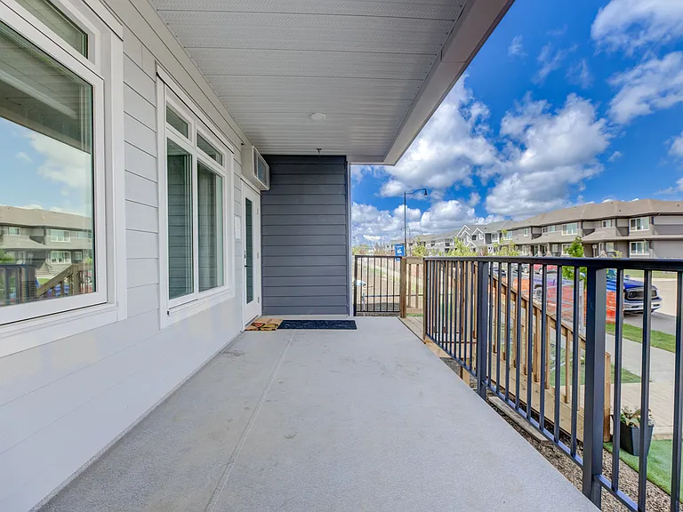 5394 Admiral Girouard St NW — Photo 21