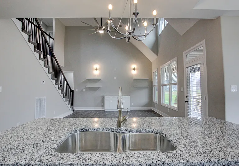 128 Riverbend Dr — Photo 28