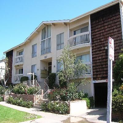 1st image of 1117 9th St APT 104