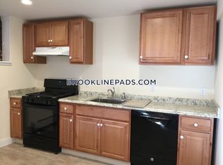 53 Gorham Ave #1, Brookline, MA 02445