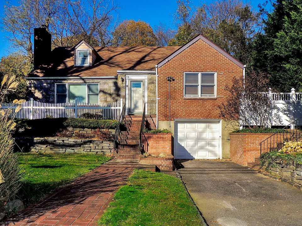 1st image of 3 Hillside Ave