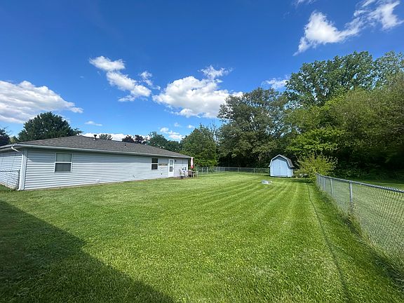 5th image of 7995 Wescott Ave
