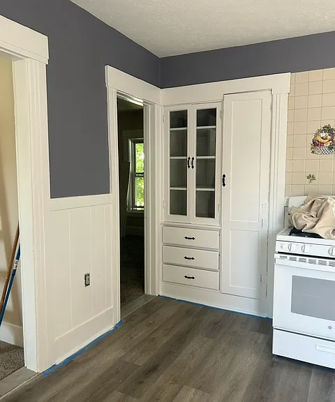 220 Young St #2 — Photo 3