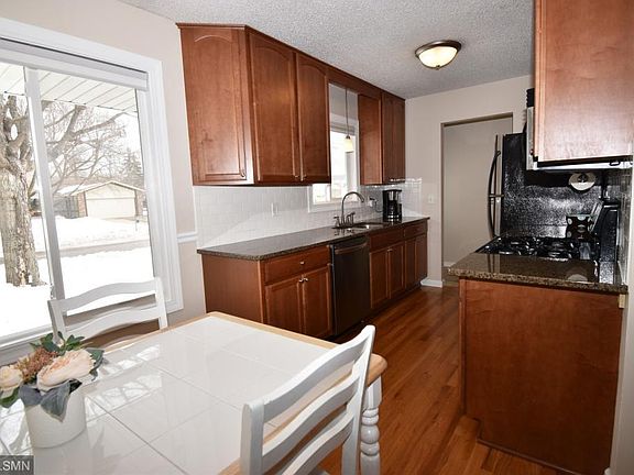5th image of 8200 Ivywood Ave S