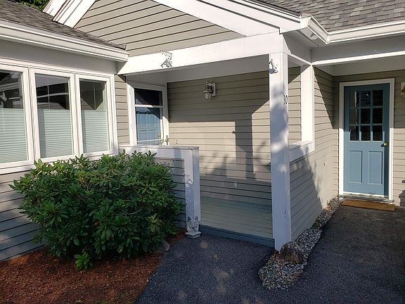 2nd image of 30 Dogwood Dr