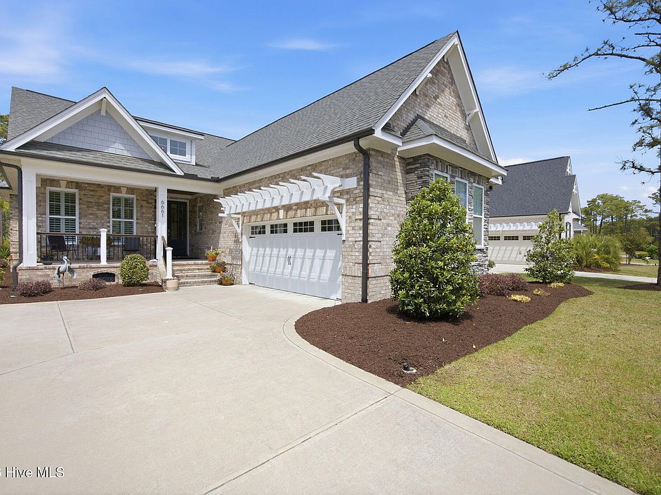 1st image of 6661 Summerhill Glen SW
