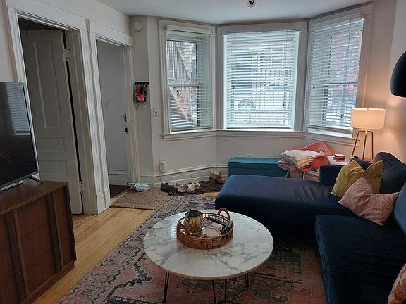 3rd image of 2639 W Cortez St #G