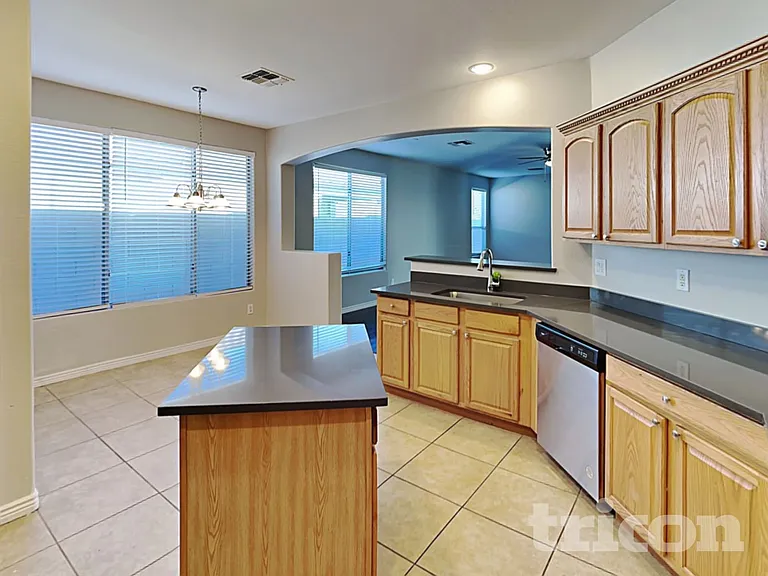 10114 W Payson Rd — Photo 5