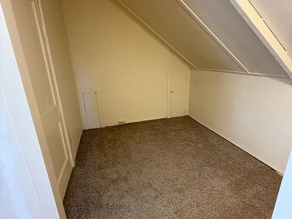 4th image of 325 E Lancaster Ave Floor 3