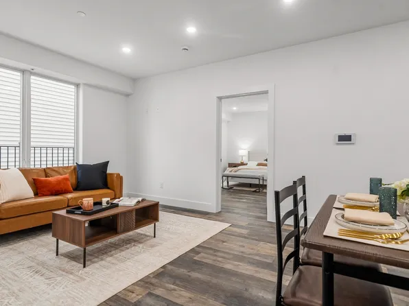 521 10th Street image 1 of 31