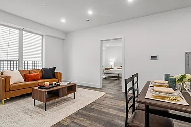 521 10th Street #B1 image 1 of 31