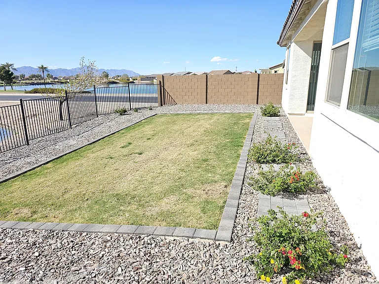 22268 N Risa Dr — Photo 44