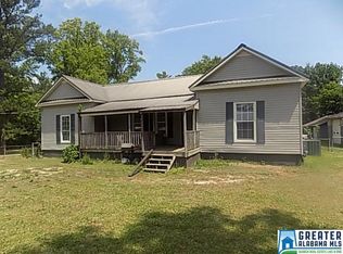 5675 Warrior River Rd, Bessemer, AL 35023