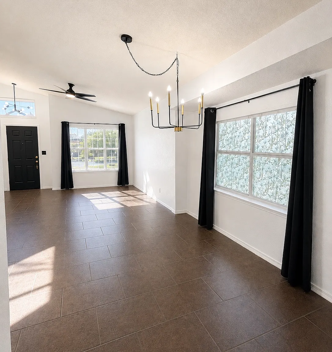 3 bed, 1503 sqft, $2,095 — Photo 4