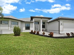 2911 SW 11th Pl, Cape Coral, FL 33914