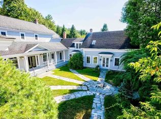 83 Maple St, Morrisville, VT 05661