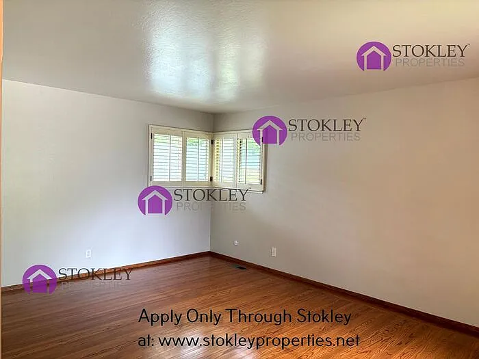 527 McBride Dr — Photo 12