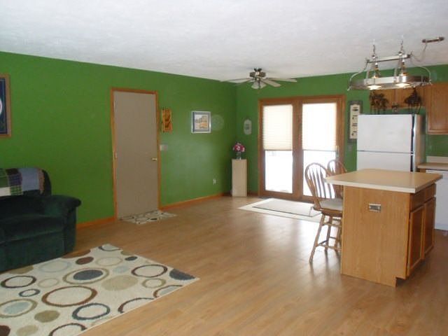 2nd image of 3157 Voice Rd
