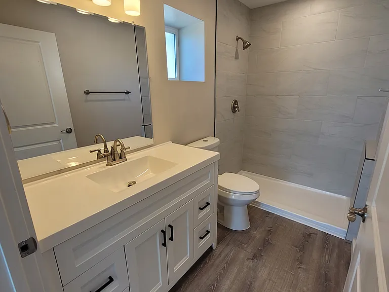 515 Mistletoe Ave — Photo 12