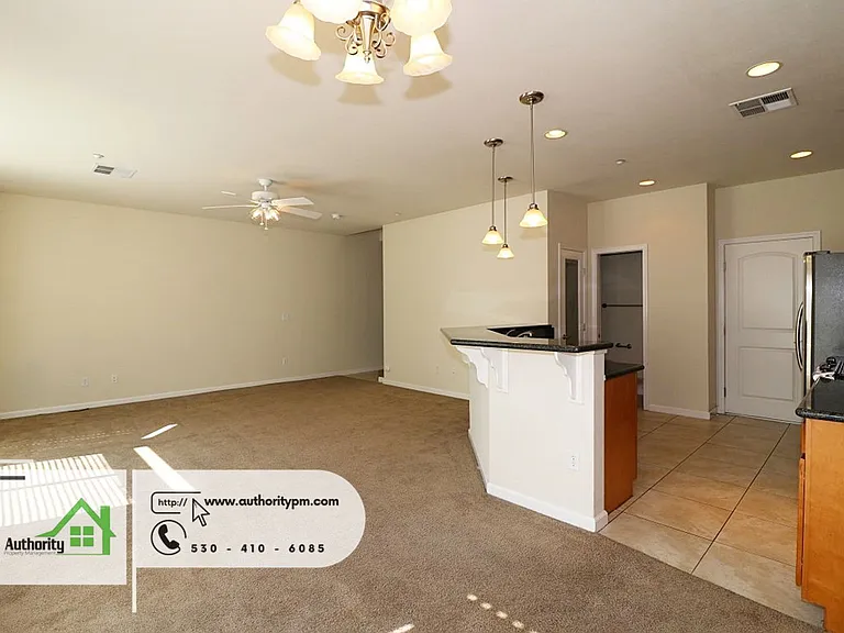 2987 Sinaloa Trl — Photo 7