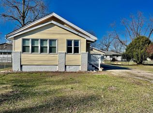1103 Broadway Ave, South Roxana, IL 62087